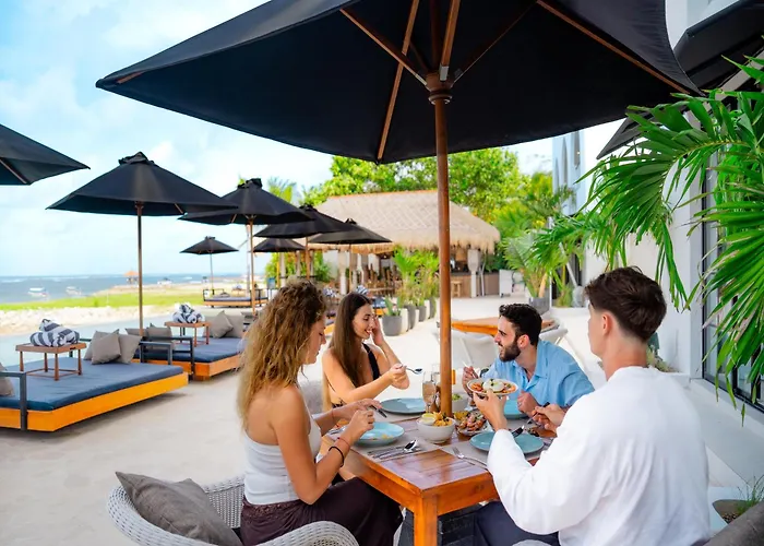 Kiara Beachtown Hotel